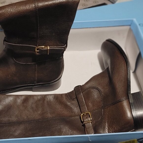 ANTONIO MELANI Shoes - Antonio Melani